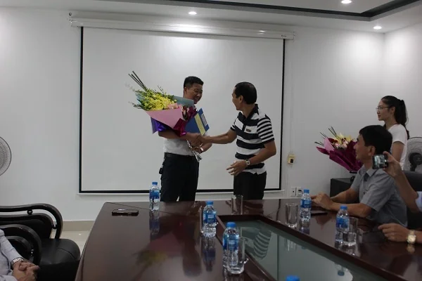 BỔ NHIỆM CHỨC DANH GIÁM ĐỐC & PHÓ GIÁM ĐỐC TRUNG TÂM HC-DV