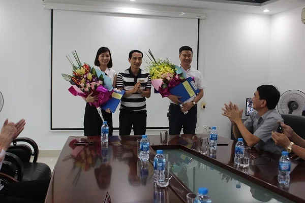 BỔ NHIỆM CHỨC DANH GIÁM ĐỐC & PHÓ GIÁM ĐỐC TRUNG TÂM HC-DV