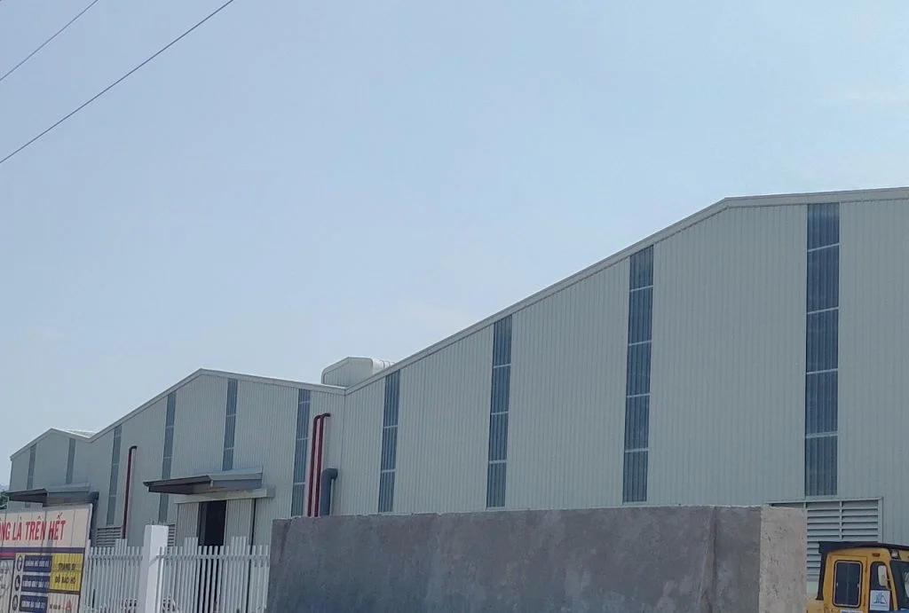 CẬP NHẬT TIẾN ĐỘ DỰ ÁN XÂY LẮP NHÀ MÁY SẢN XUẤT TẤM ỐP LÁT SPC