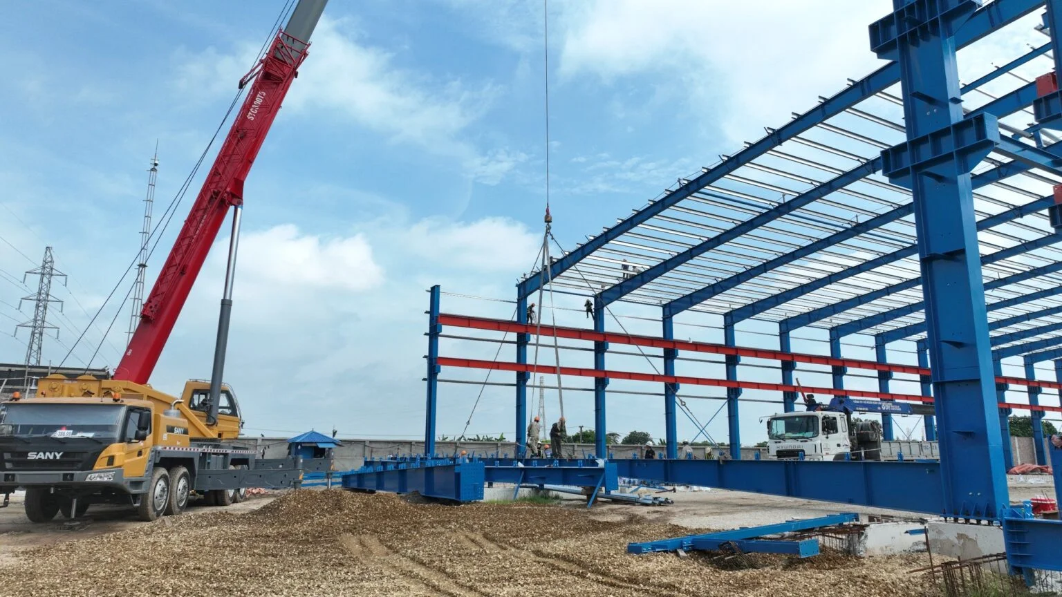 KẾT CẤU THÉP: THIẾT KẾ VÀ TÍNH TOÁN CHÍNH XÁC