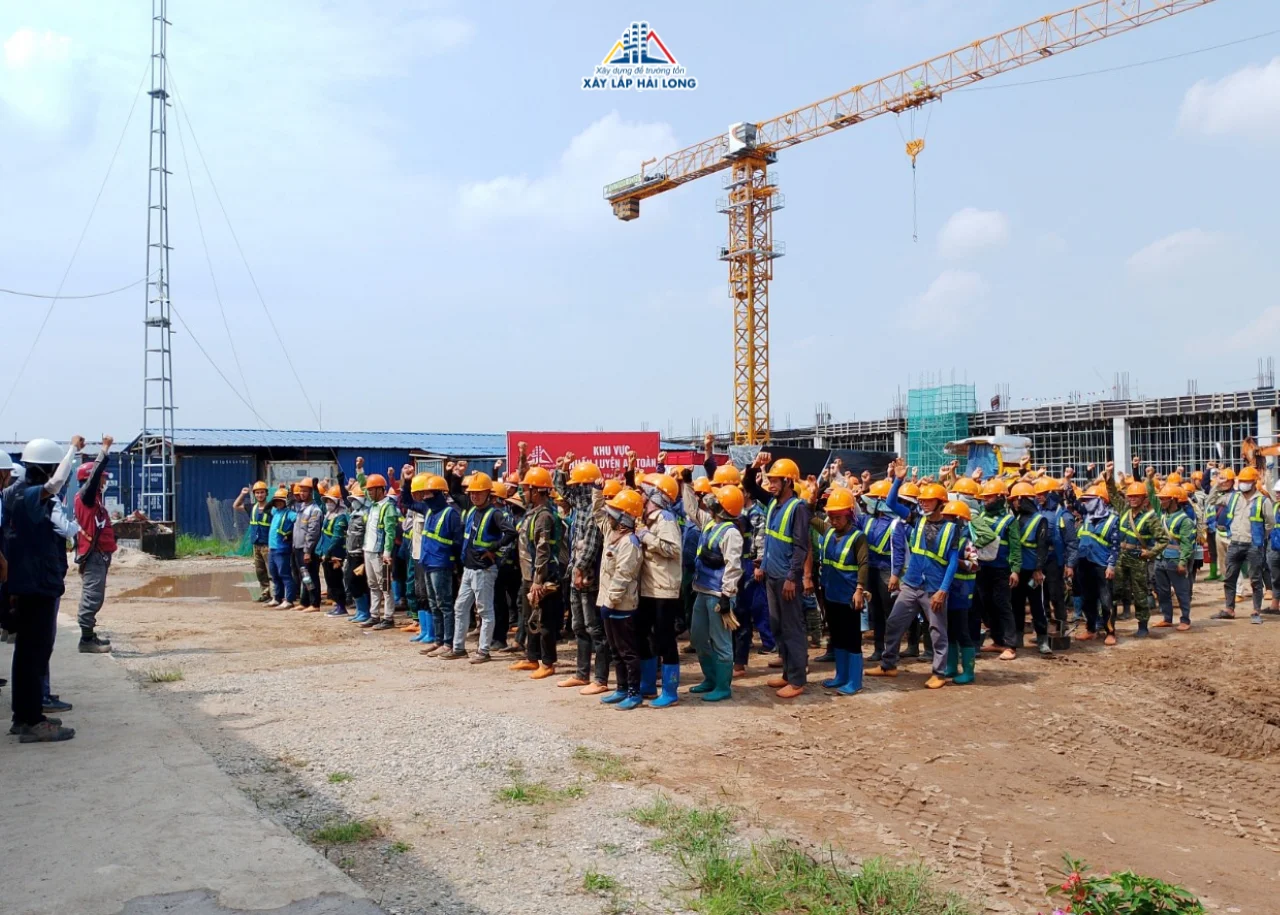Đảm Bảo ATLĐ Nghiêm Ngặt Trên Công Trường Dự Án Nhà Máy U.D.Electronic Việt Nam