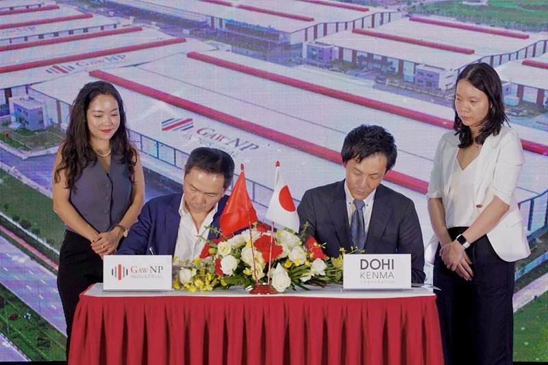 Chúc Mừng Gaw NP Capital Khánh Thành Trung Tâm Công Nghiệp GNP Đồng Văn III