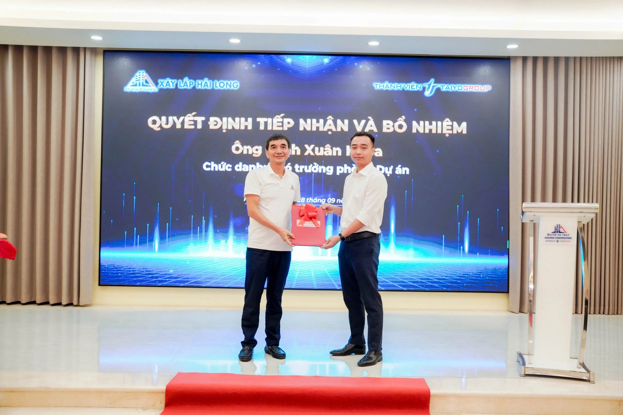 LỄ BỔ NHIỆM PHÓ TRƯỞNG PHÒNG DỰ ÁN & TÁI CẤU TRÚC PHÒNG BAN