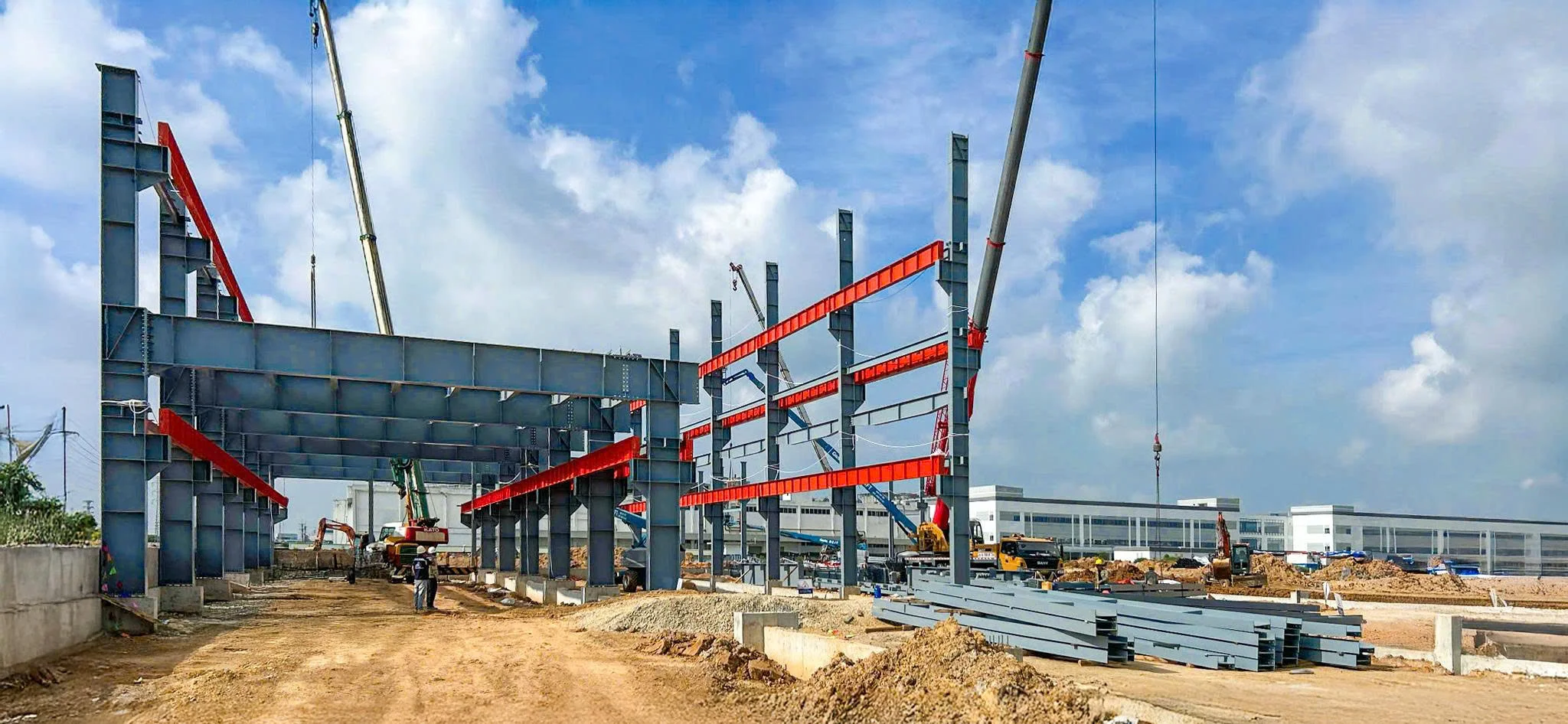 LỄ LẮP DỰNG KẾT CẤU THÉP – DỰ ÁN NHÀ MÁY NHÔM VIỆT DŨNG