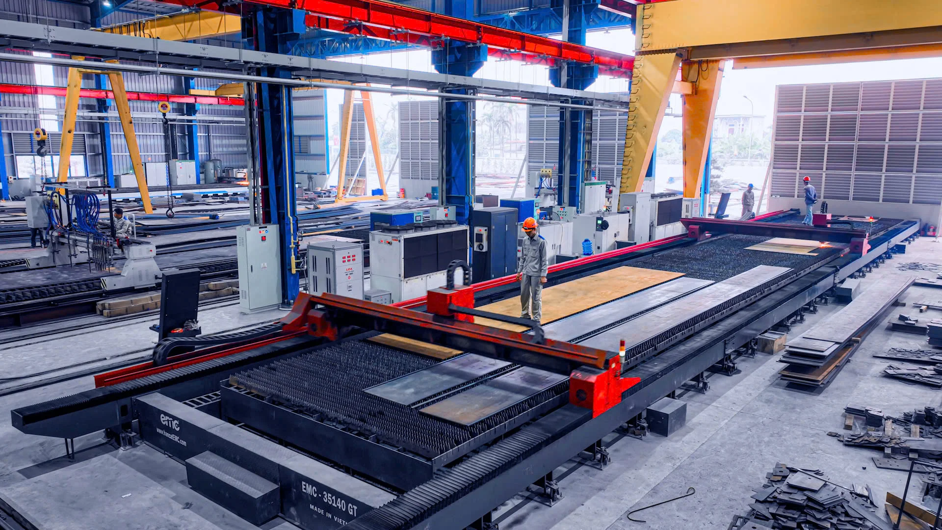 Máy cắt Laser 30kW tại Nhà máy Kết cấu thép Hải Long