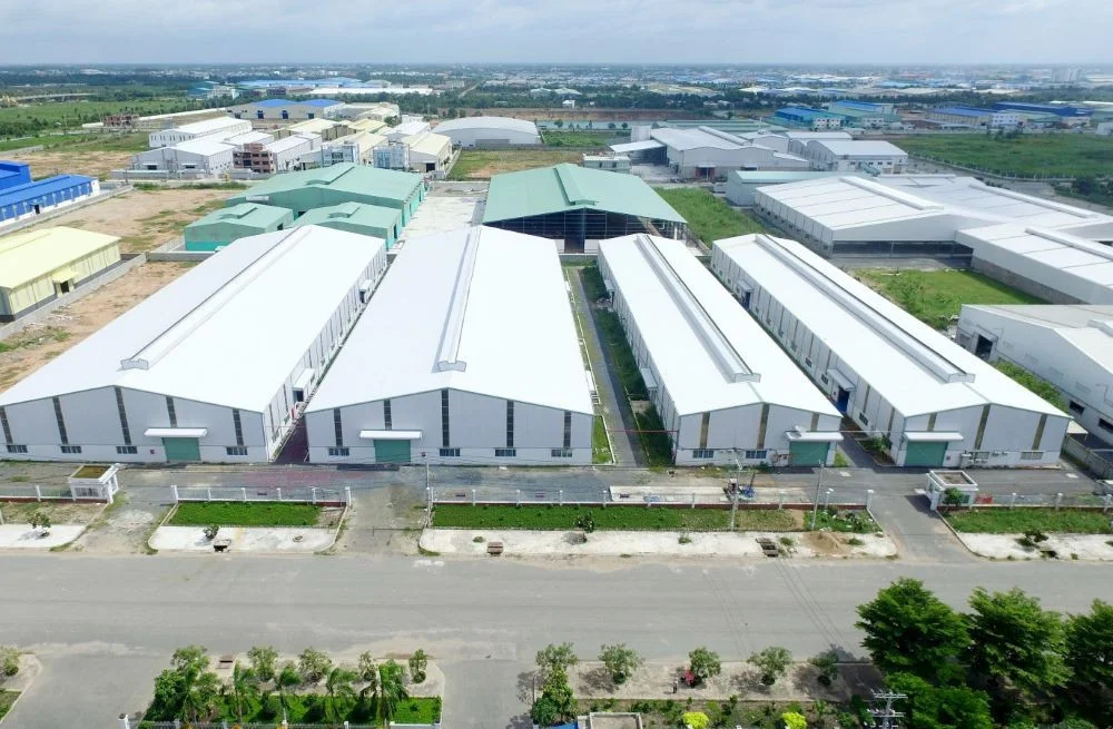 1 / 2 Thị trường bất động sản công nghiệp miền Bắc duy trì sức hút lớn nhờ giá thuê đất tương đối mềm - Ảnh minh họa.